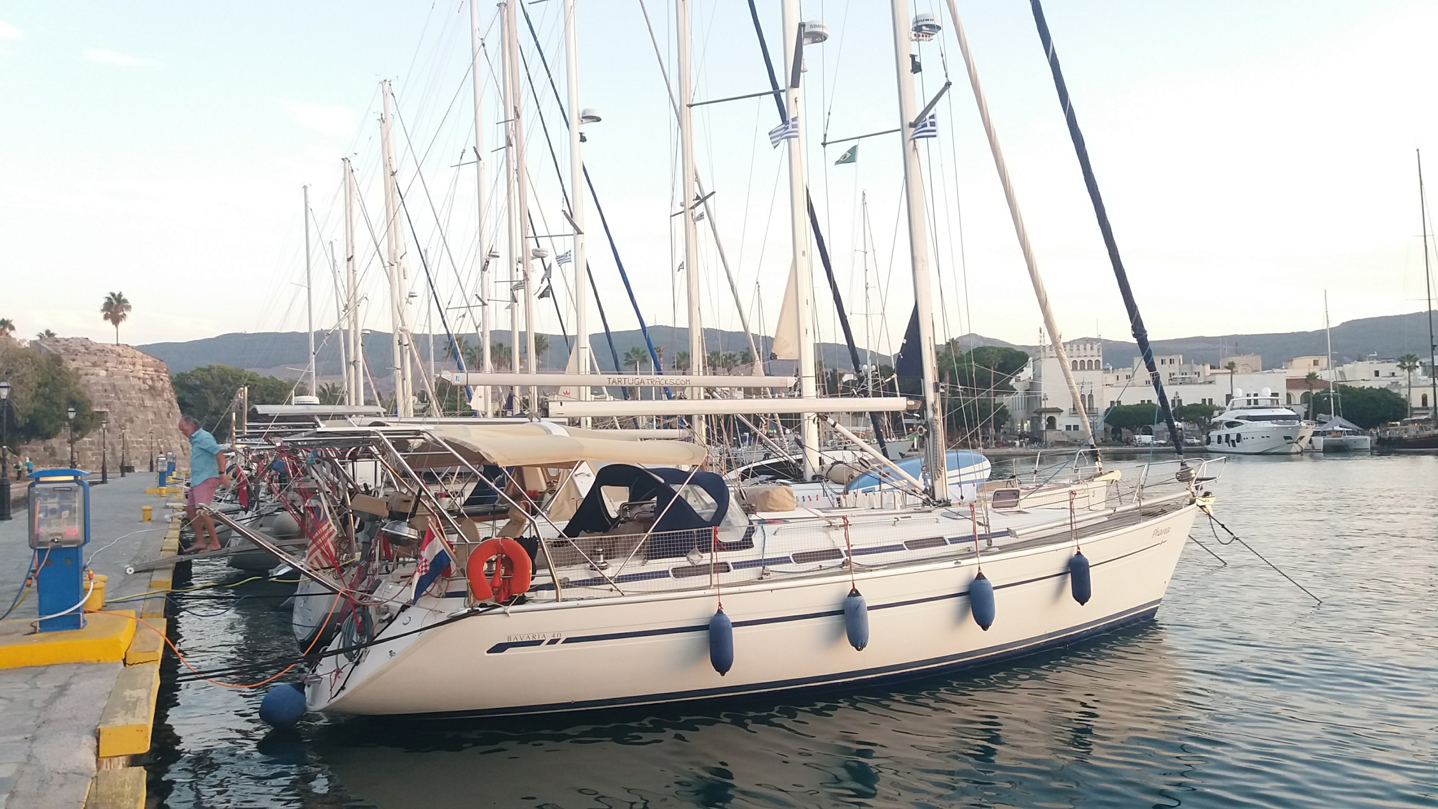 20210921_190246_copy_2937x1652